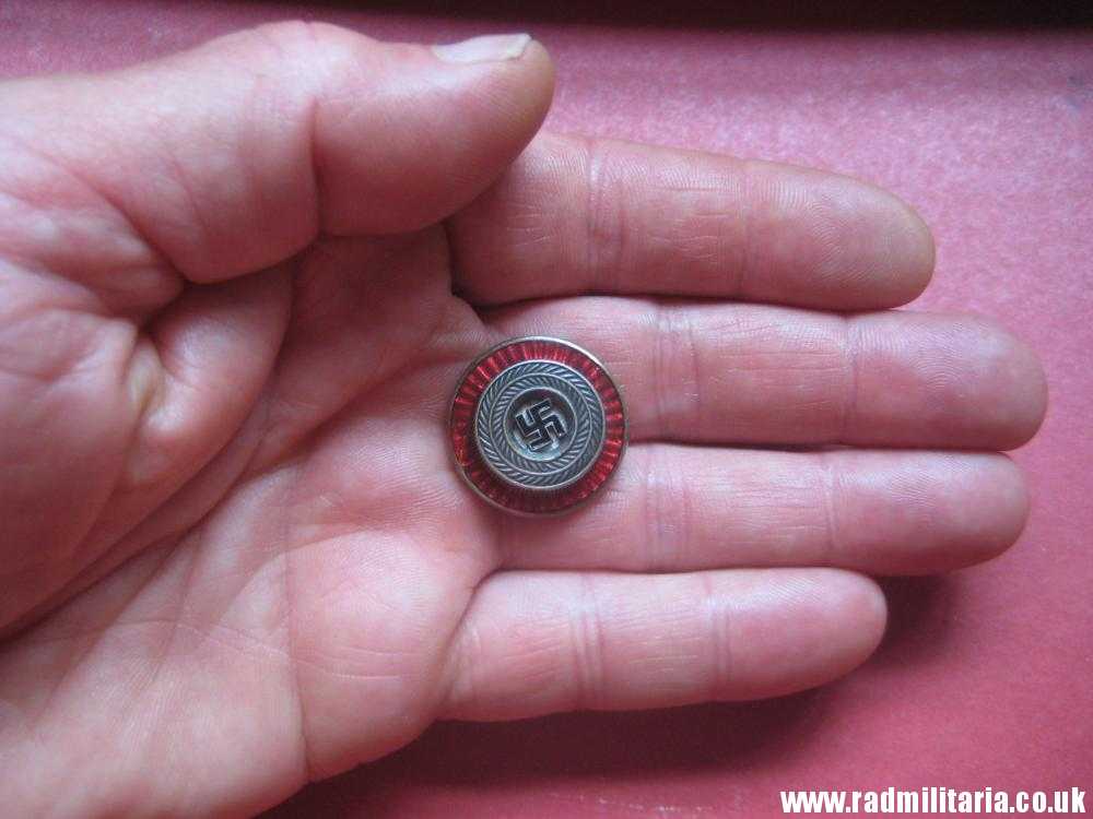 & WW2 genuine German NSDAP political leaders CAP COCKADE with swastika - marked: RZM M1/52 (Deschler & Sohn Munchen). - Image 11