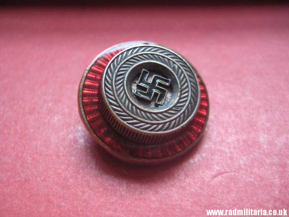 & WW2 genuine German NSDAP political leaders CAP COCKADE with swastika - marked: RZM M1/52 (Deschler & Sohn Munchen). - Image 12