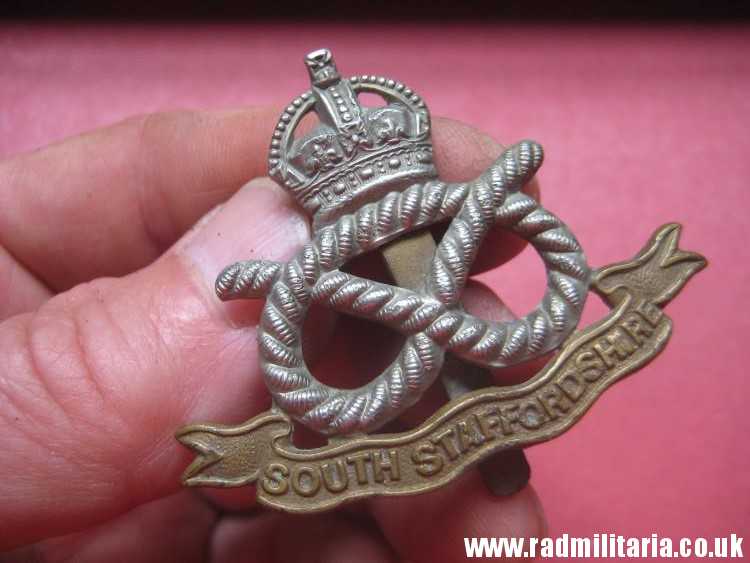 & WW1 original British CAP BADGE - SOUTH STAFFORDSHIRE maker: DOWLER BIRMINGHAM. - Image 12