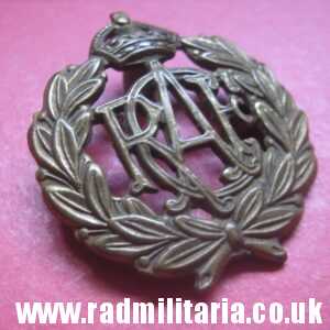 & WW2 Royal Canadian Air Force RCAF other ranks CAP BADGE - genuine.