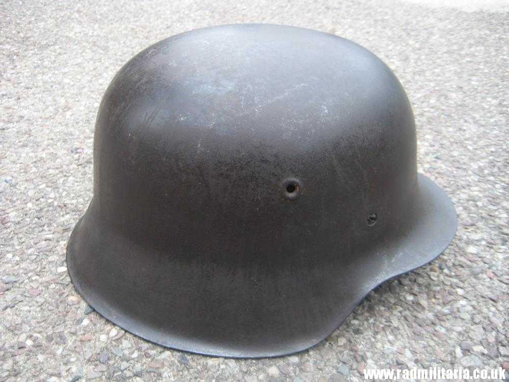 & original WW2 German steel HELMET M42 size 64. - Image 2
