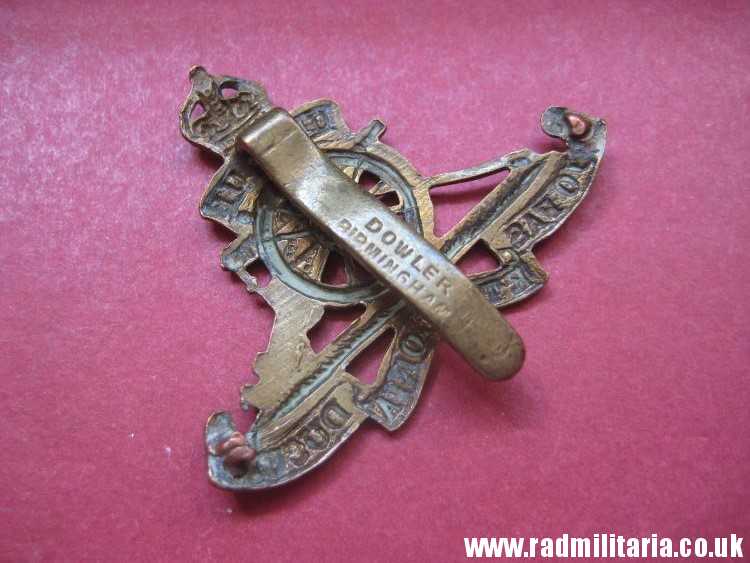 & WW2 original British small CAP BADGE - ARTILLERY maker: DOWLER BIRMINGHAM. - Image 5