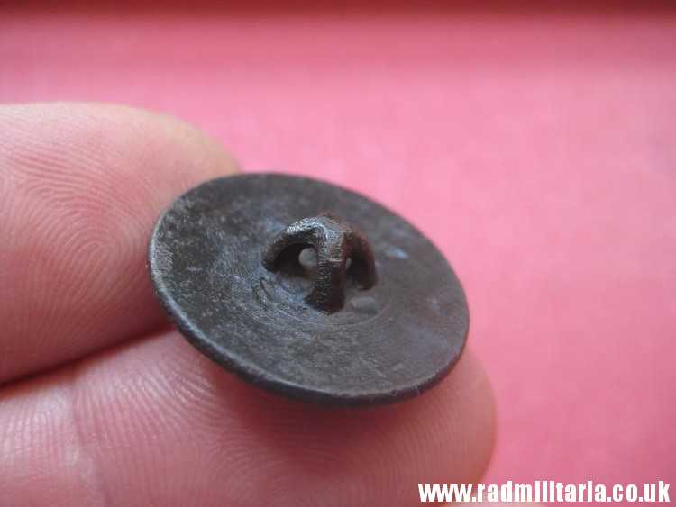 & original NAPOLEONIC 7th Artillery Regiment BUTTON with number and crossd Cannons - metal detecting find. FRANCE pre 1815 - Image 9