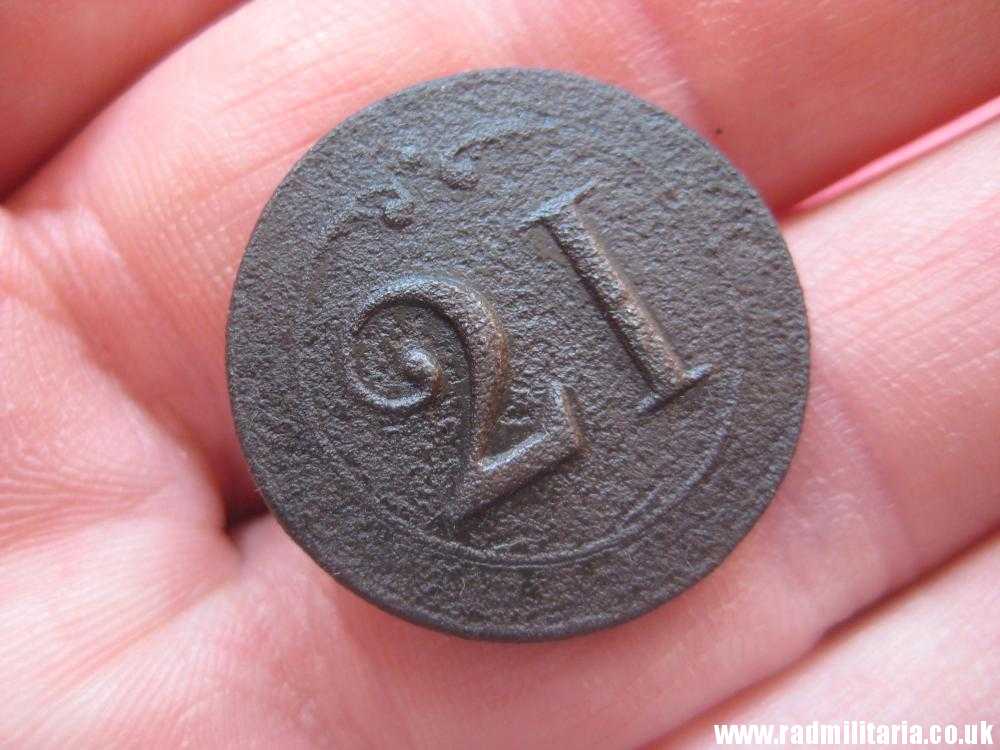 & original large size NAPOLEONIC 21st Infantry Regiment BUTTON with number - metal detecting find. FRANCE pre 1815 - Image 13
