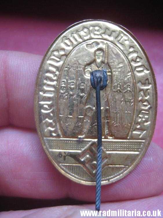 & pre WW2 German early HJ HitlerJugend gilded TINNIE BADGE - 1. Fest Der Jugend Juni 1933. - Image 4