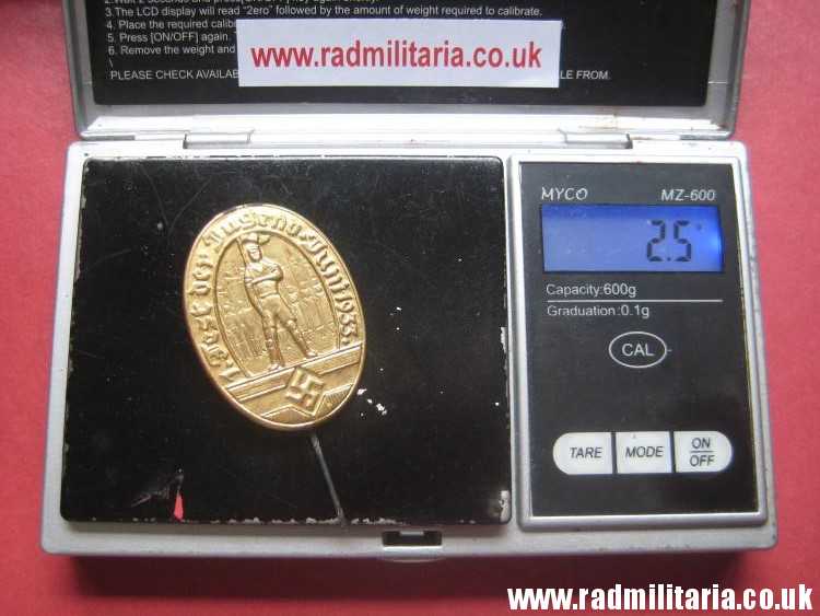 & pre WW2 German early HJ HitlerJugend gilded TINNIE BADGE - 1. Fest Der Jugend Juni 1933. - Image 5