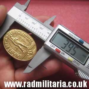 & pre WW2 German early HJ HitlerJugend gilded TINNIE BADGE - 1. Fest Der Jugend Juni 1933.