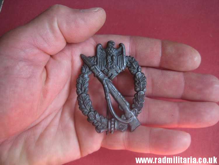 & original WW2 German INFANTRY ASSAULT BADGE rare pattern ZINC. - Image 4