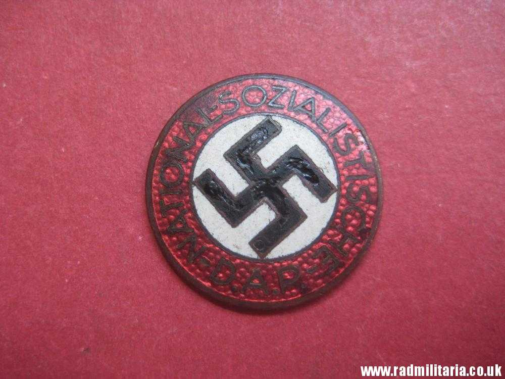 & WW2 GERMAN NSDAP membership ENAMEL BADGE maker: RZM M1/78 metal detecting. - Image 3