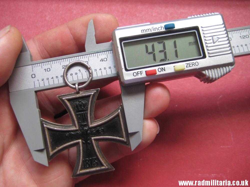 & original WW1 German IRON CROSS 2nd class in good condition, SOLID SILVER frame, marked: "800 C.D." - genuine !! - Image 7