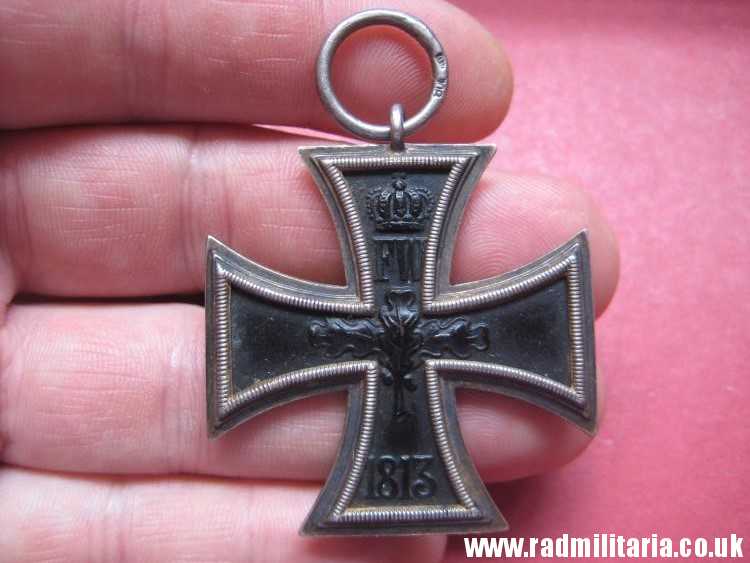 & original WW1 German IRON CROSS 2nd class in good condition, SOLID SILVER frame, marked: "800 C.D." - genuine !! - Image 3