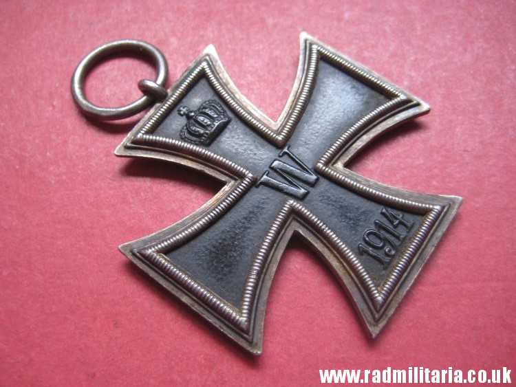 & original WW1 German IRON CROSS 2nd class in good condition, SOLID SILVER frame, marked: "800 C.D." - genuine !! - Image 20