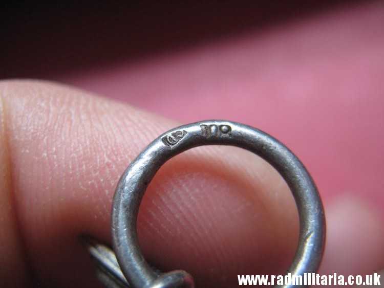 & original WW1 German IRON CROSS 2nd class in good condition, SOLID SILVER frame, marked: "800 C.D." - genuine !! - Image 24