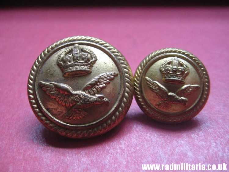& WW1 RAF - RNAS Royal Naval Air Service BUTTONS in good condition. - SET of 2. Maker: Weldon London - Image 2