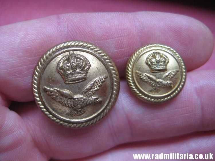 & WW1 RAF - RNAS Royal Naval Air Service BUTTONS in good condition. - SET of 2. Maker: Weldon London - Image 5