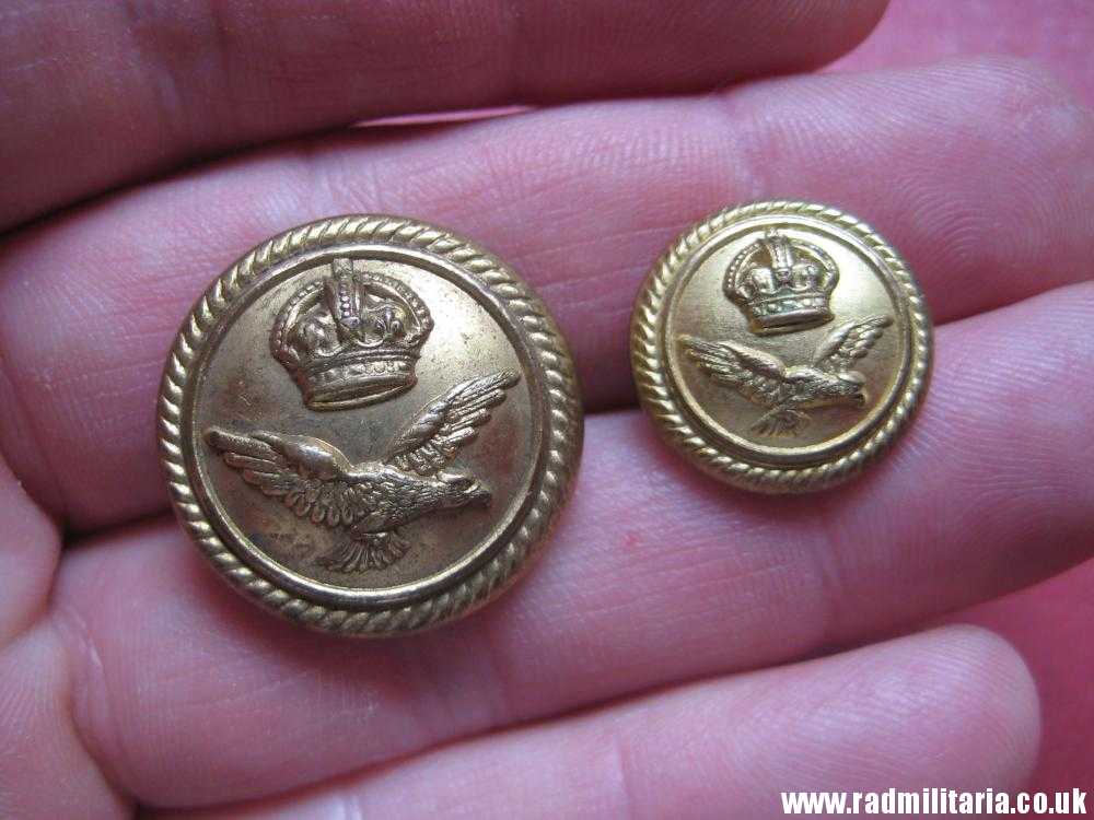 & WW1 RAF - RNAS Royal Naval Air Service BUTTONS in good condition. - SET of 2. Maker: Weldon London
