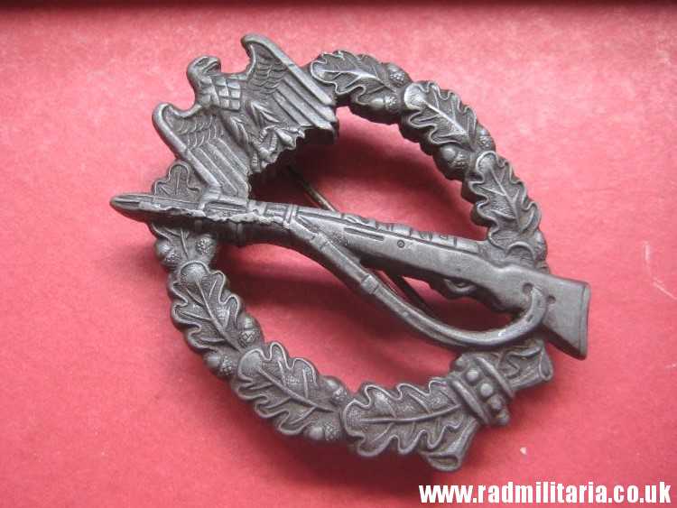 & original post WW2 German INFANTRY ASSAULT BADGE (removed swastika) in good used condition. - Image 3