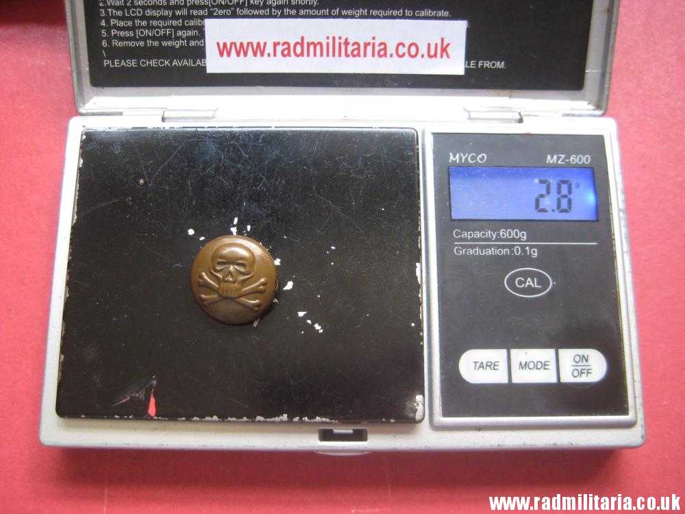 Victorian British MILITARY SKULL BUTTON - 17th Lancers Regiment, maker: FIRMIN & SONS LD, London. - Image 12