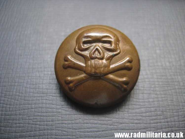 Victorian British MILITARY SKULL BUTTON - 17th Lancers Regiment, maker: FIRMIN & SONS LD, London. - Image 13
