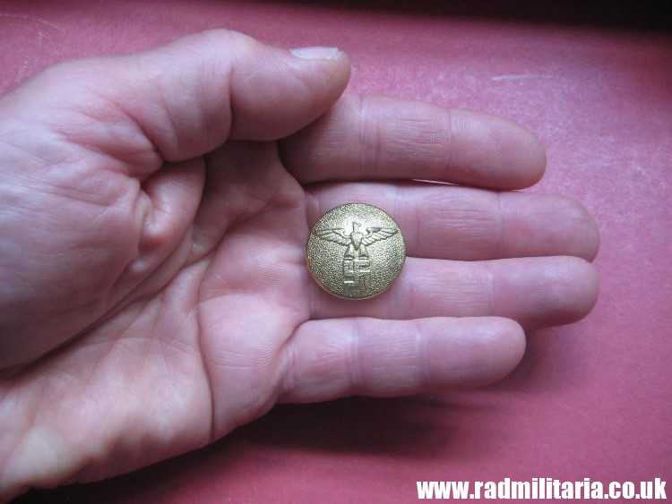 & WW2 German gold color NSDAP BUTTON large size, marked: RZM M5/65/5, very good condition. - Image 8