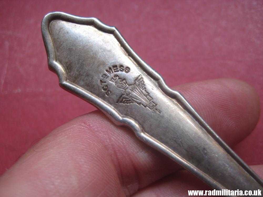 & British PARACHUTE REGIMENT cutlery - large SPOON. SGTs MESS with Parachute badge RARE !! - Image 11