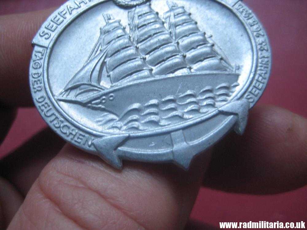 & WW2 1935 German SEEFAHRT IST NOT - MARINE - SEA DAY Genuine tinnie badge, maker: PRAGEANSTALT HAHL Pforzheim. - Image 7