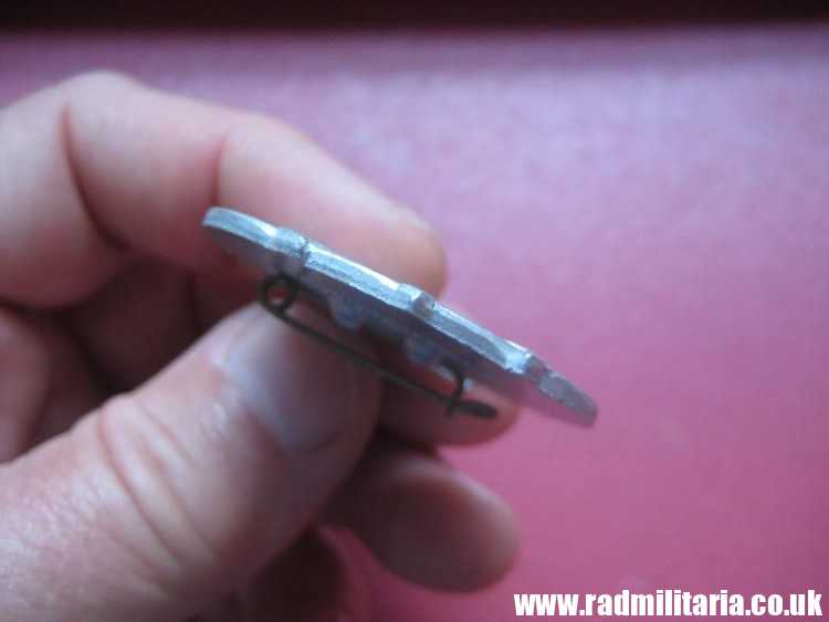 & WW2 1935 German SEEFAHRT IST NOT - MARINE - SEA DAY Genuine tinnie badge, maker: PRAGEANSTALT HAHL Pforzheim. - Image 11