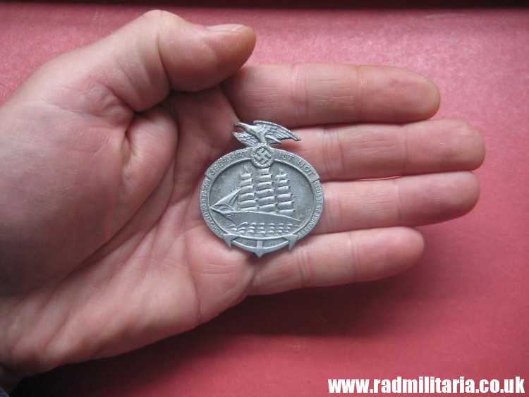 & WW2 1935 German SEEFAHRT IST NOT - MARINE - SEA DAY Genuine tinnie badge maker: Ferd. Wagner - Image 6