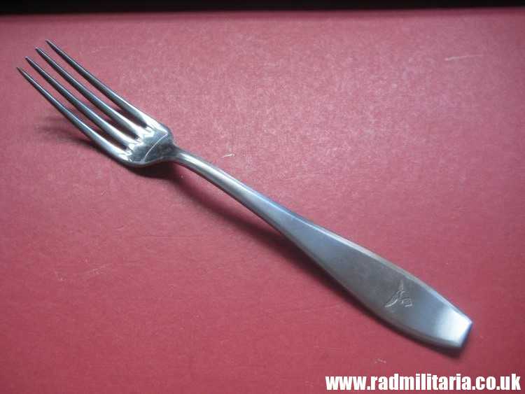 & WW2 German Luftwaffe stainless steel FORK - original 3rd Reich Cutlery, mint condition. Genuine !! - Image 2