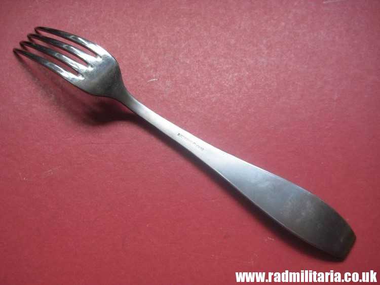 & WW2 German Luftwaffe stainless steel FORK - original 3rd Reich Cutlery, mint condition. Genuine !! - Image 3