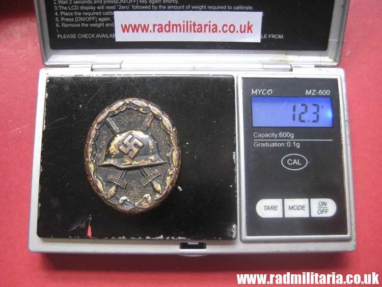 & WW2 original German WOUND BADGE in BLACK - made of brass, metal detecting find. - Image 11