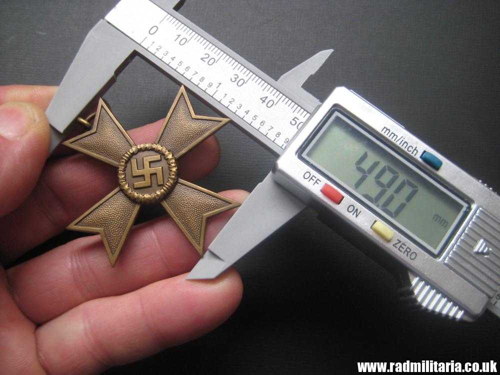 & WW2 original German War Merit Cross 2nd Class - KVK Kriegsverdienstkreuz 2. Klasse. with ribbon and packet of issue, maker: "1". - Image 26