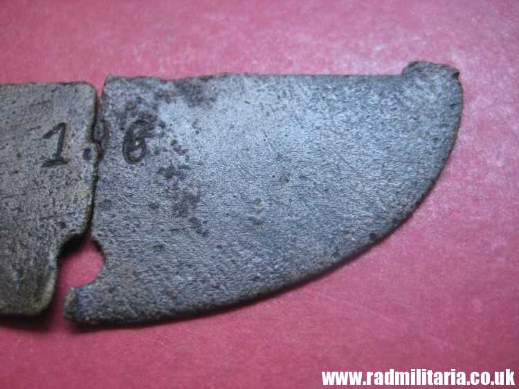 & WW2 original SS DOG TAG ID Disc badly damaged: LETTLAND - 1./R.4 LETT.SS.FRW.DIV. 190, genuine. - Image 9