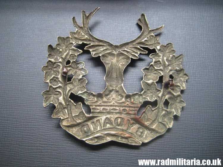 & WW1 British Scottish badge: British Military Cap Badge GORDON HIGHLANDERS - genuine. - Image 3