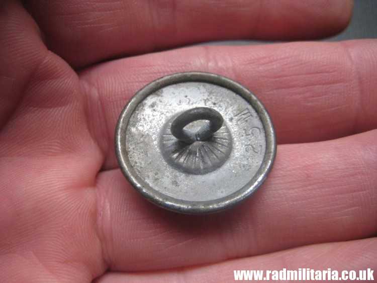 & WW2 German metal BUTTON with EAGLE, Deutsche Reichsbahn? maker: Assmann. - Image 9