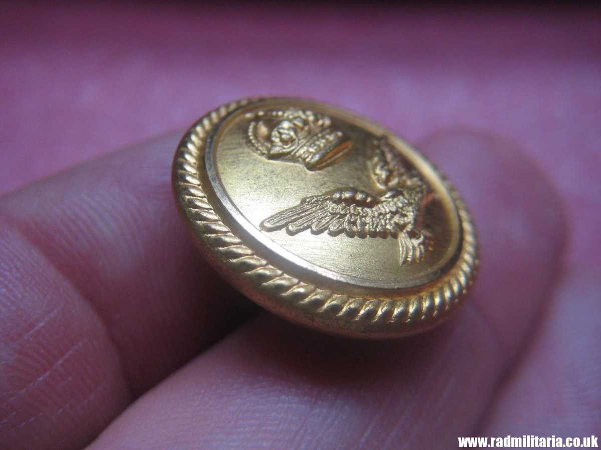 & WW1 RAF - RNAS Royal Naval Air Service tunic BUTTON in mint condition, maker: Buttons Limited Birmingham. - Image 11