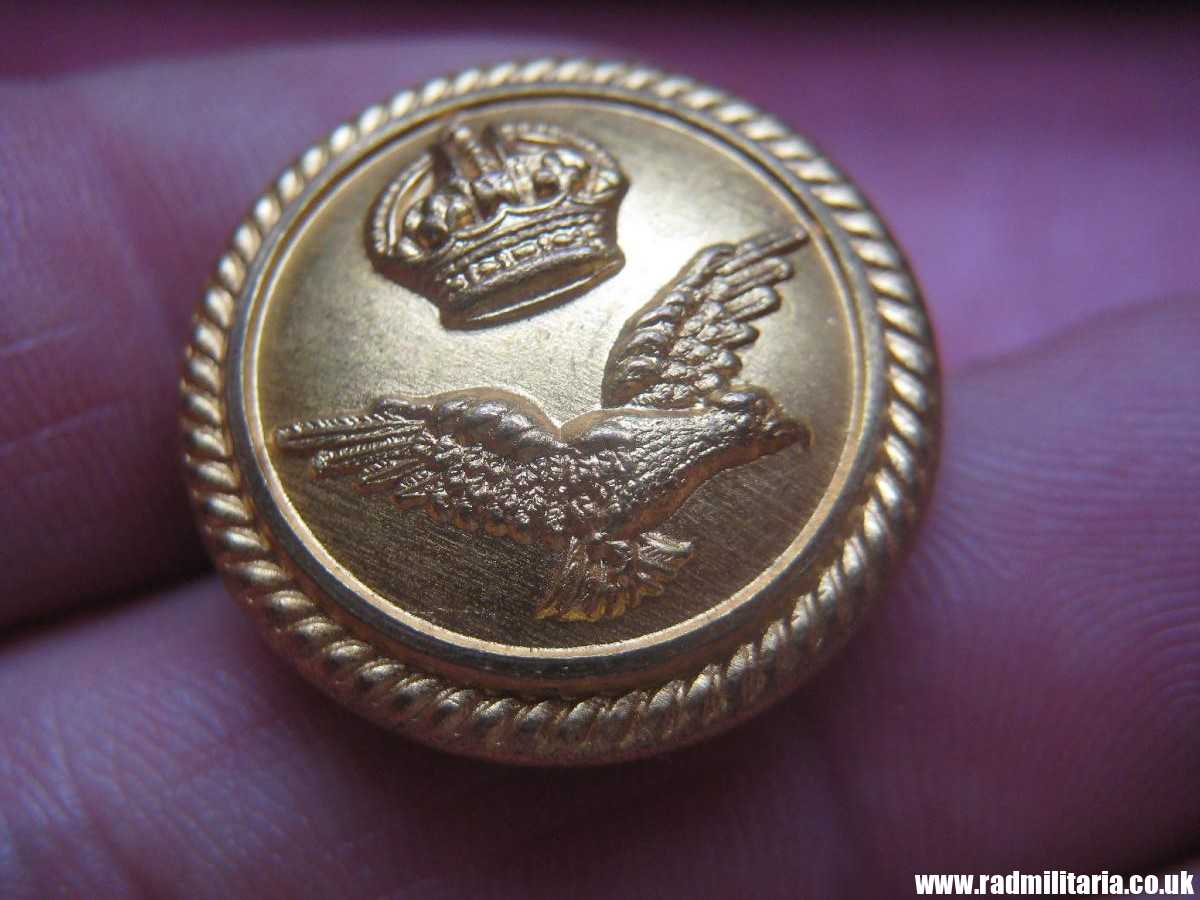 & WW1 RAF - RNAS Royal Naval Air Service tunic BUTTON in mint condition, maker: Buttons Limited Birmingham. - Image 14