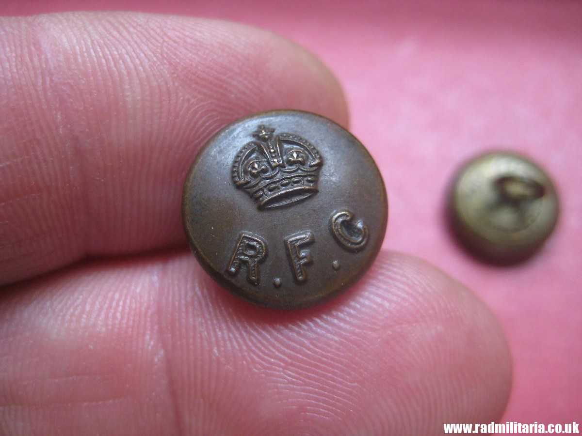 & WW1 British MILITARY BUTTONS - SET of 2 Royal Flying Corps RFC. very small cap buttons, size 14.9mm. - Image 6