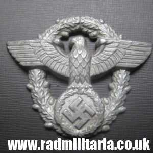 & WW2 original German EAGLE BADGE - zinc cap badge - GENDARMERIE.
