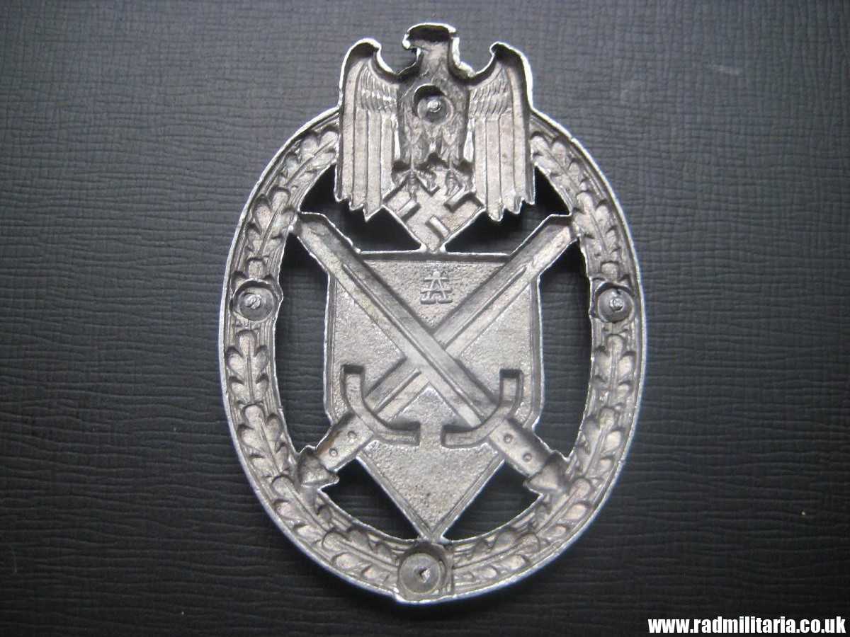 & WW2 German metal BADGE: SCHUTZENSCHNURE DES DEUTSCHEN HEERES maker: Assmann - Image 3