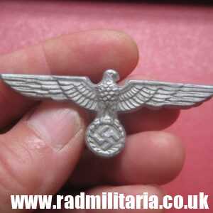 & WW2 original German Wehrmacht EAGLE CAP BADGE no maker marks, aluminum.