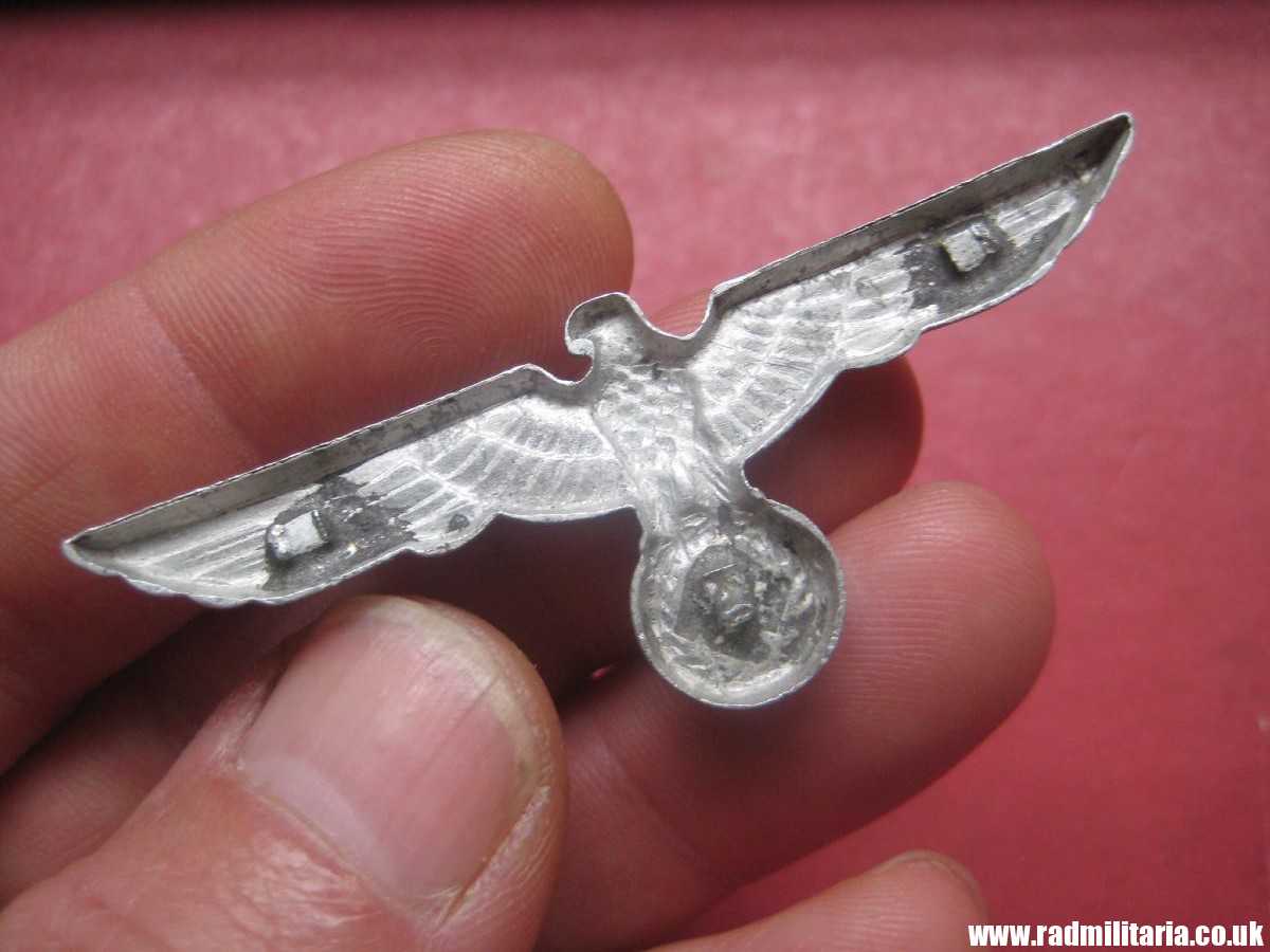 & WW2 original German Wehrmacht EAGLE CAP BADGE no maker marks, aluminum. - Image 7