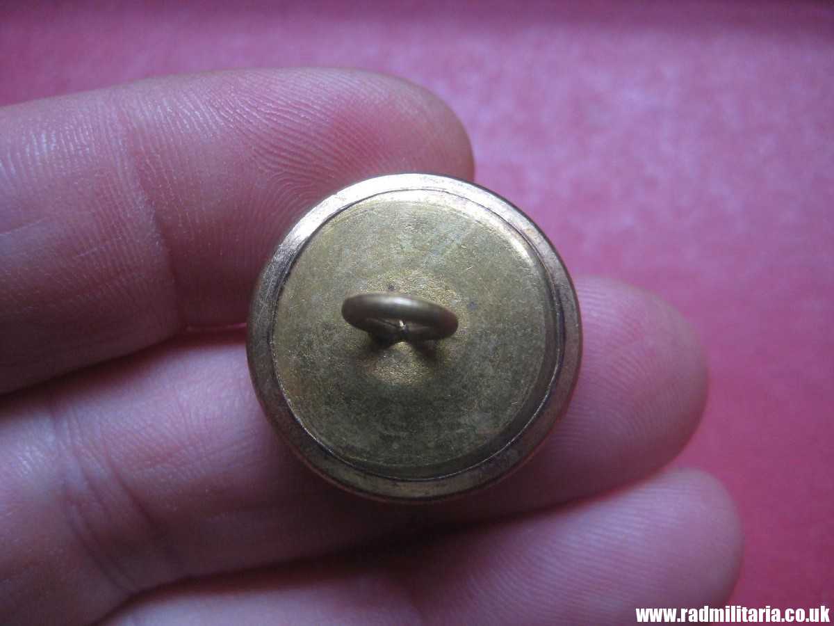 & WW1 RAF - RNAS Royal Naval Air Service tunic BUTTON in mint condition, no maker marks. - Image 16
