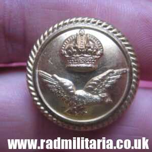 & WW1 RAF - RNAS Royal Naval Air Service tunic BUTTON in mint condition, no maker marks.
