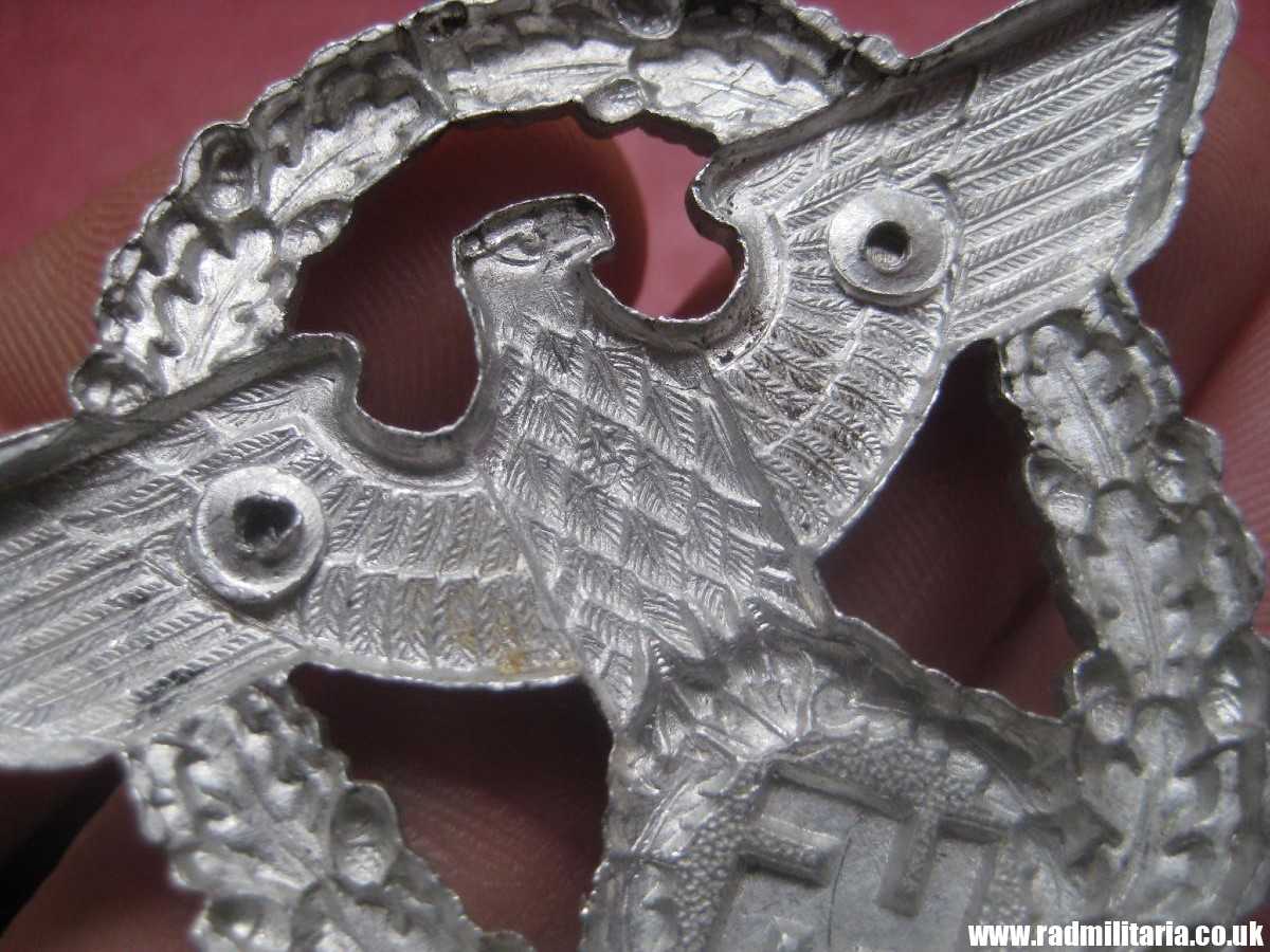 & WW2 original German EAGLE BADGE - CAP BADGE maker marks: "A" Assmann - GENDARMERIE. - Image 4