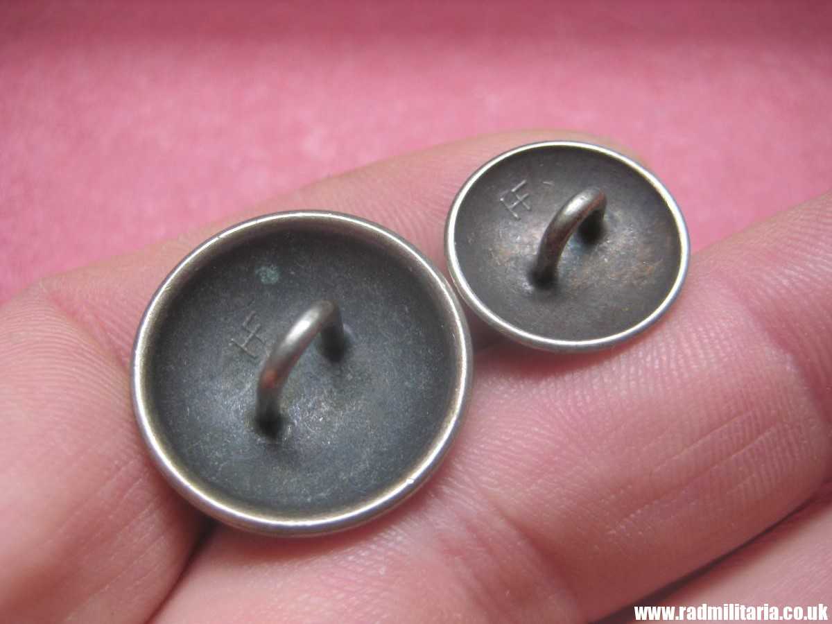 &  WW2 Polish Army BUTTONS with EAGLE a Pair, Swiss made, maker: HF Huguenin Freres, RARE !!! - Image 14