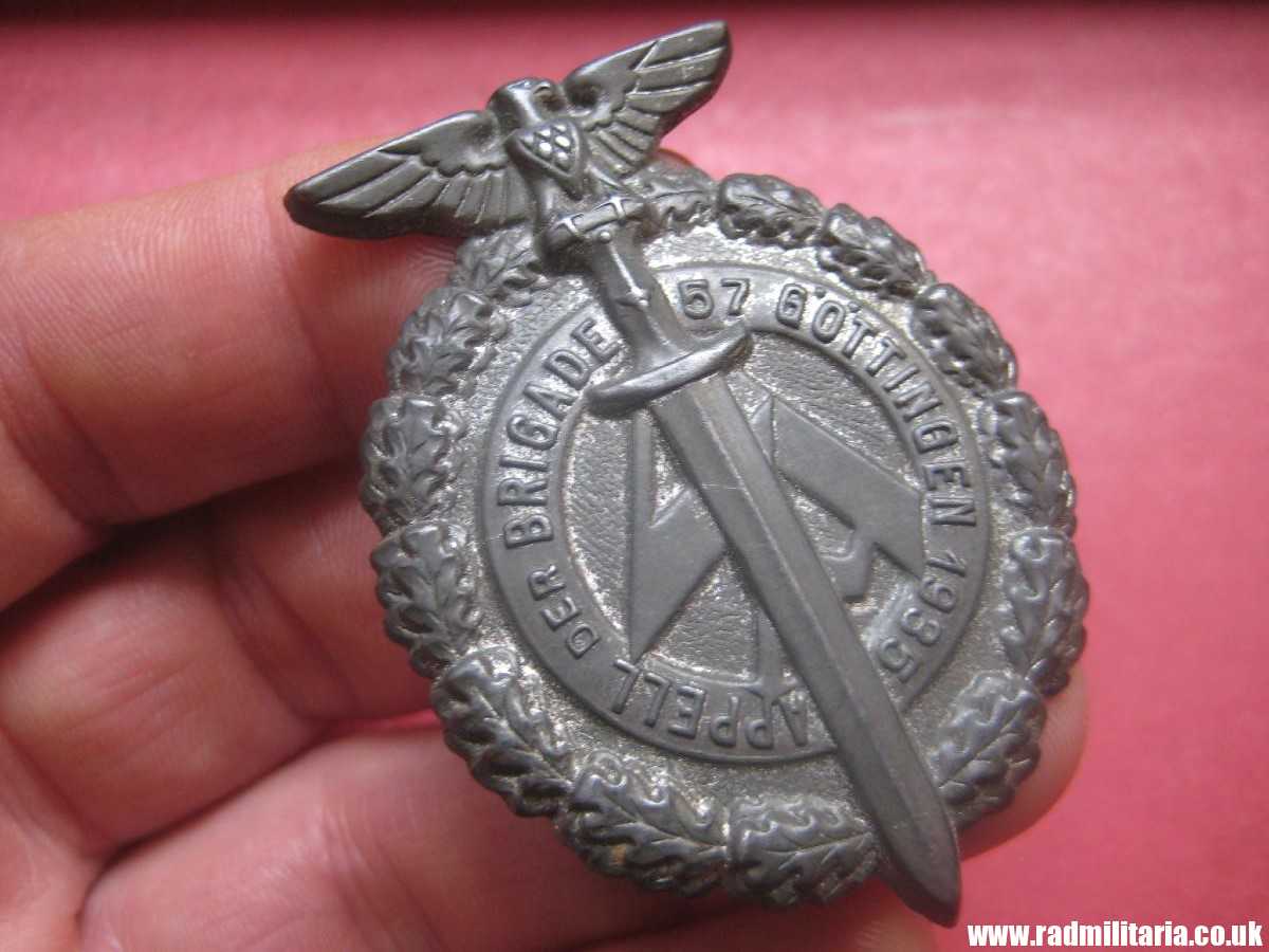 & German large size NSDAP Tinnie BADGE: SA Brigade 57 Gottingen rally badge. - Image 12