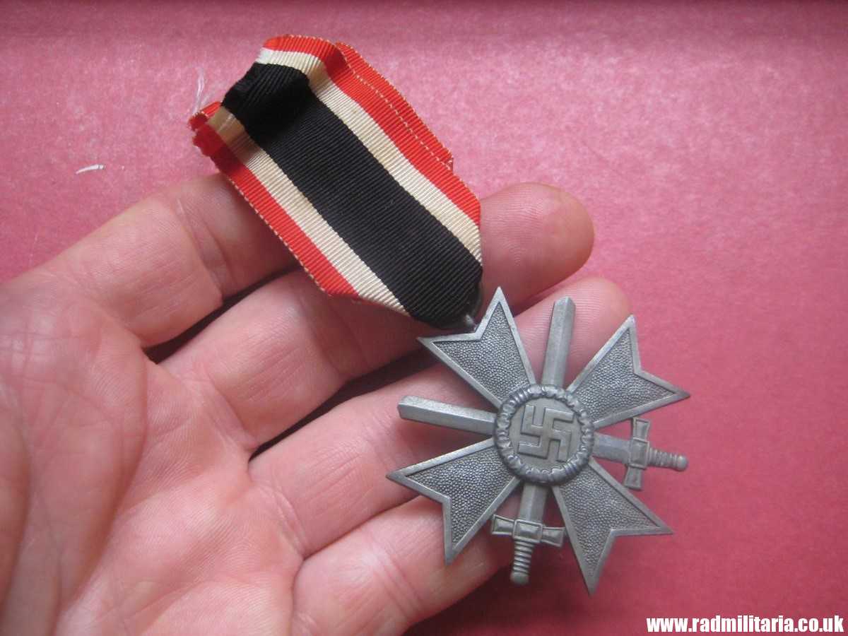 & WW2 original German War Merit Cross 2nd Class - KVK Kriegsverdienstkreuz 2. Klasse - Image 2