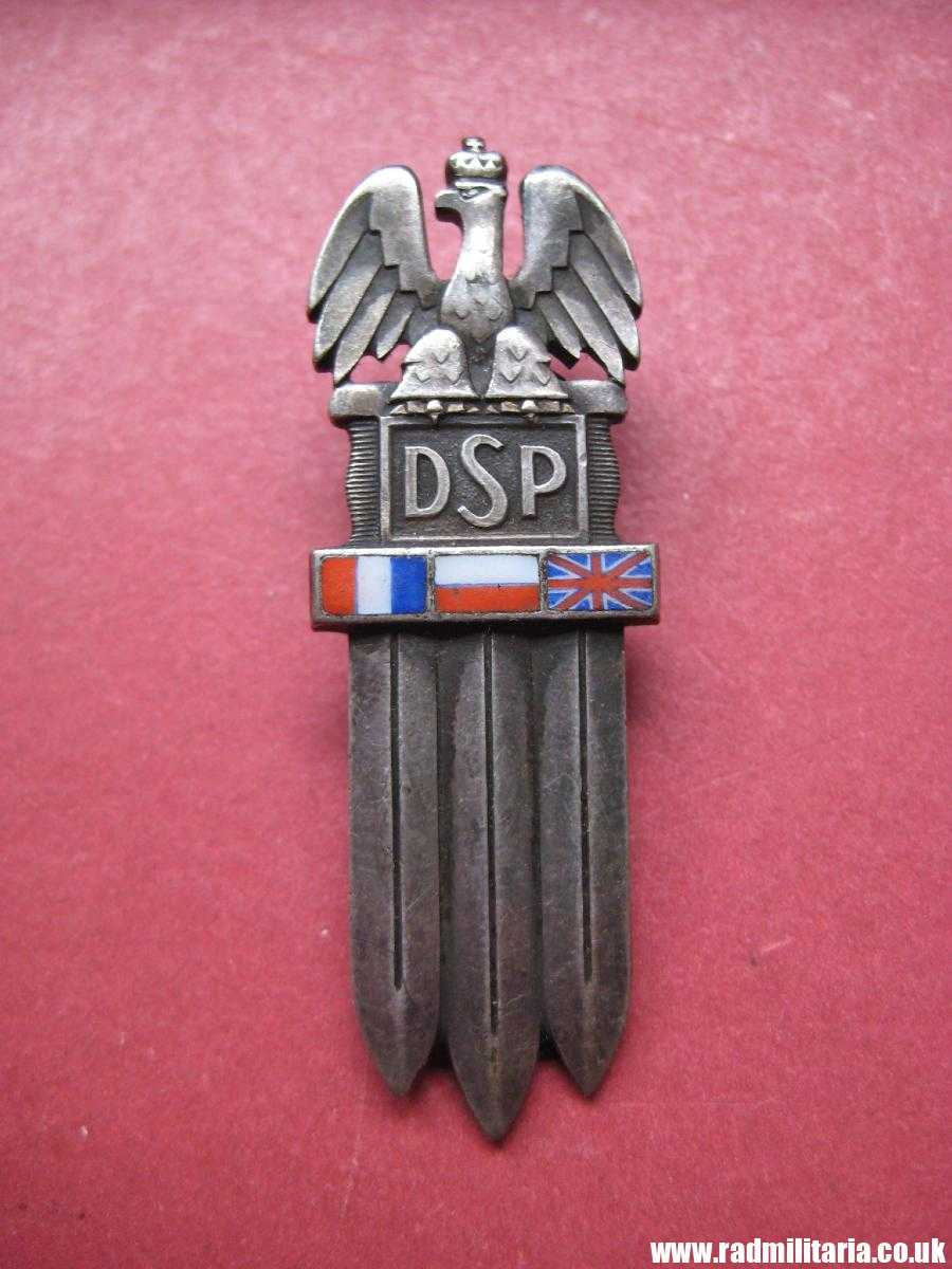 & WW2 Polish Army original ENAMEL BADGE - DSP (2nd Polish Rifle Division) by HUGUENIN FRERES - v. good condition. - Image 2