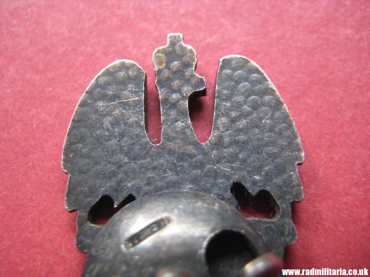& WW2 Polish Army original ENAMEL BADGE - DSP (2nd Polish Rifle Division) by HUGUENIN FRERES - v. good condition. - Image 9